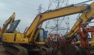 二手挖掘机到哪买最便宜 挖土机二手